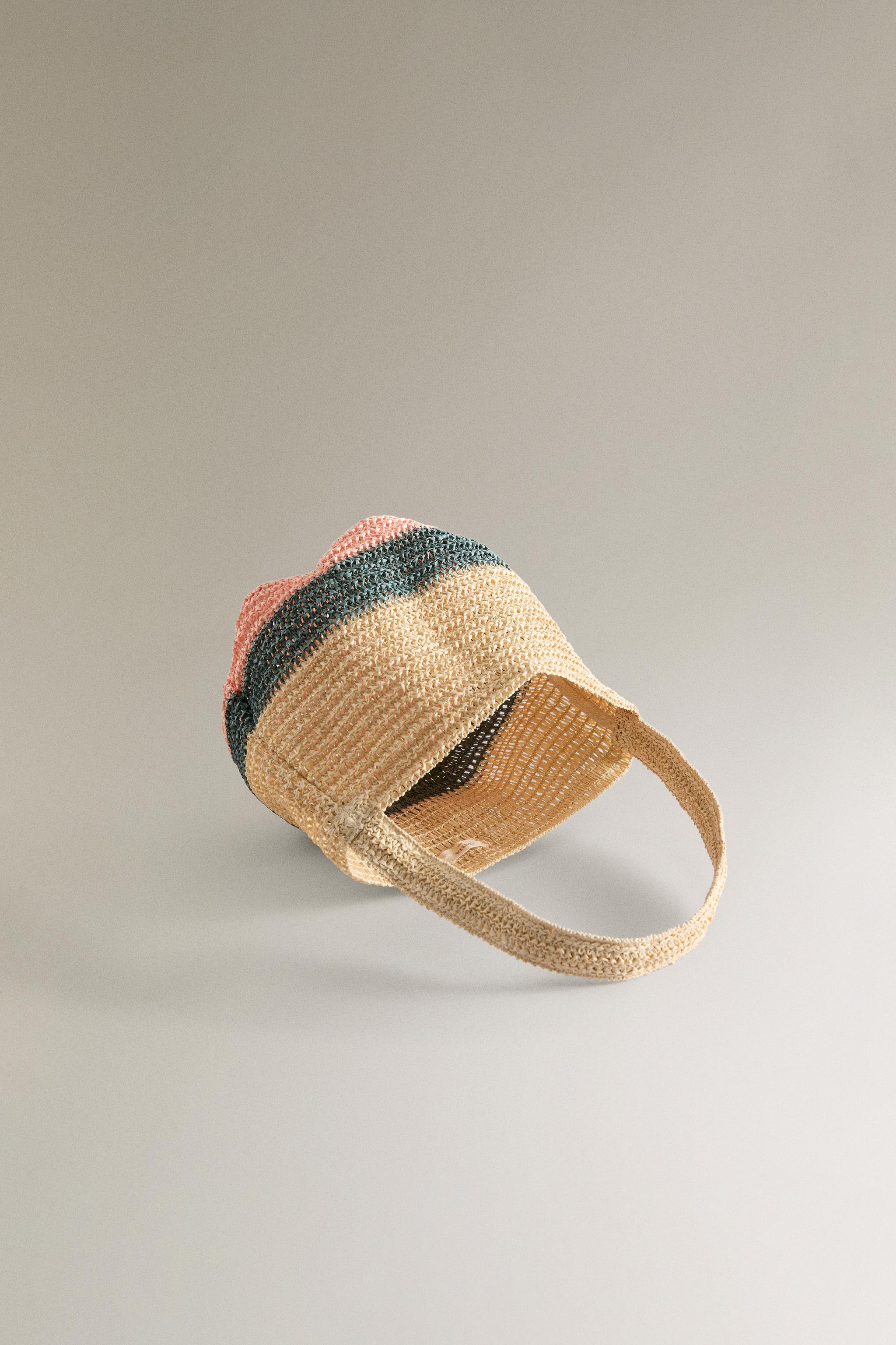 CHILDREN’S PAPER BAG